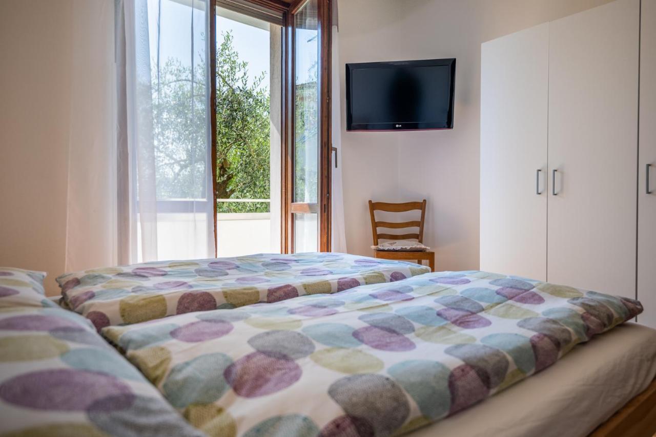 Apartments Leonardi Riva del Garda Exterior foto